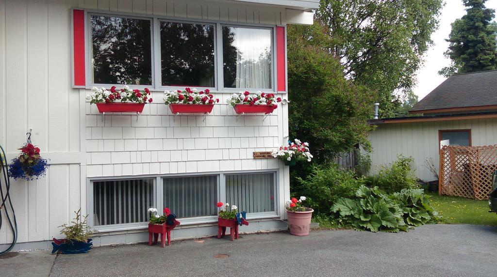 Alaska European Bed & Breakfast Anchorage Extérieur photo